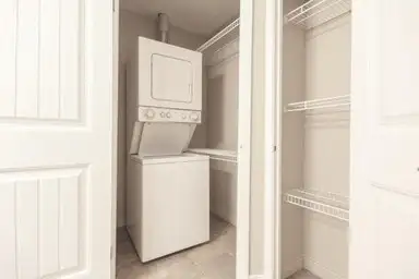 Luxury 2 Bedroom Apartment in Exeter ALL INCLUSIVE - Photo 15