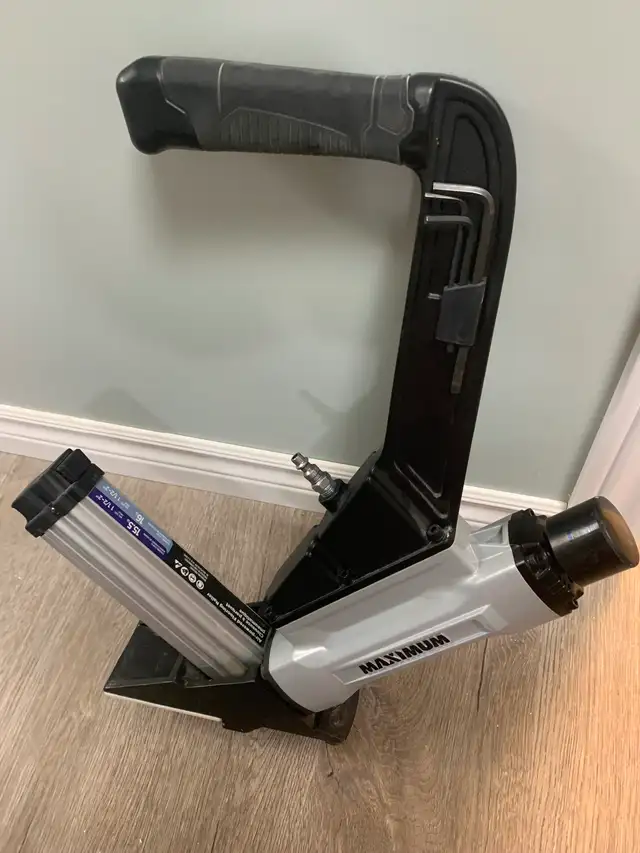 Mastercraft Flooring Stapler/Nailer