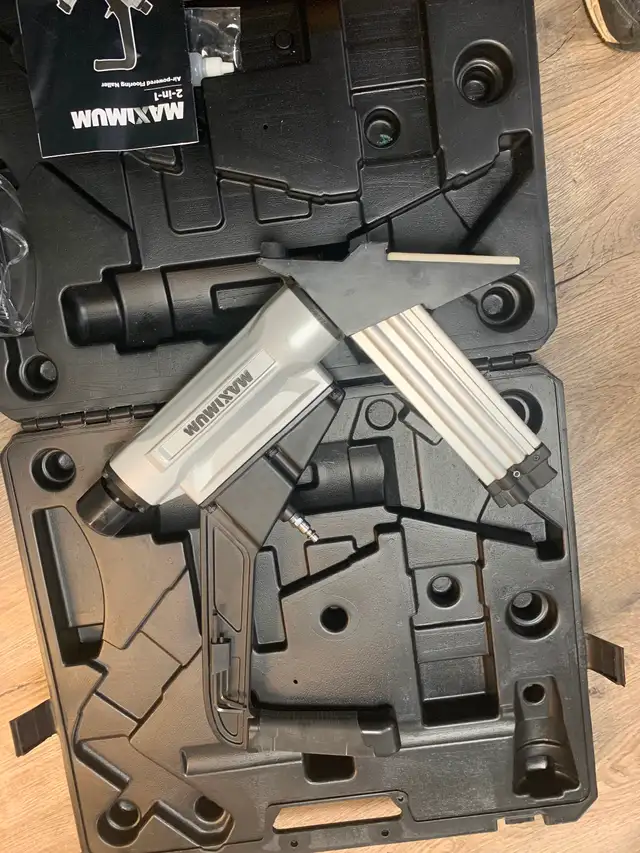 Mastercraft Flooring Stapler/Nailer - Photo 2