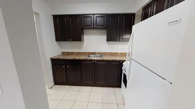 One Bedroom Suite - Photo 7