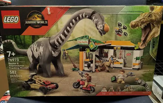 LEGO JURASSIC WORLD RAPTOR & TITANOSAURUS TRACKING MISSION 76973