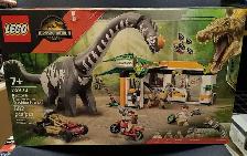LEGO JURASSIC WORLD RAPTOR & TITANOSAURUS TRACKING MISSION 76973