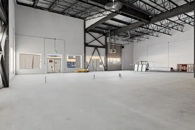 3020 Hawthorne Rd., Unit 100C | Showroom Space for Lease, Ottawa - Photo 11