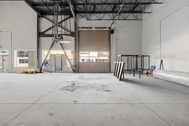 3020 Hawthorne Rd., Unit 100C | Showroom Space for Lease, Ottawa - Photo 12