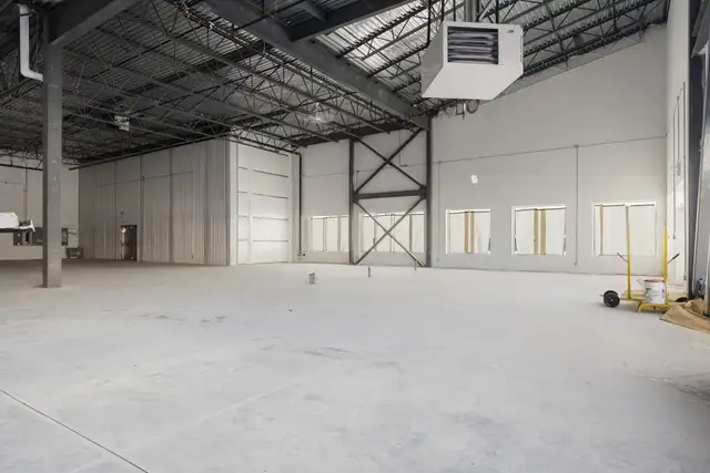 3020 Hawthorne Rd., Unit 100C | Showroom Space for Lease, Ottawa - Photo 24