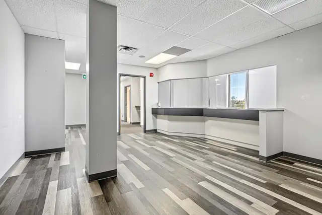 Prime Medical Office & Clinic Spaces | 885 Meadowlands Drive - Photo 11