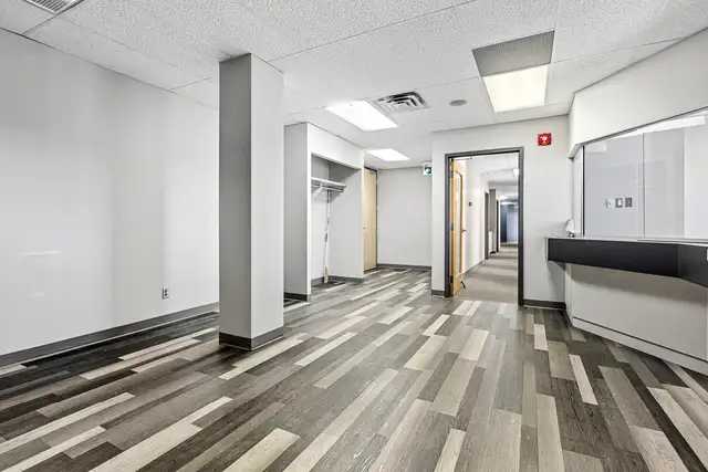 Prime Medical Office & Clinic Spaces | 885 Meadowlands Drive - Photo 15