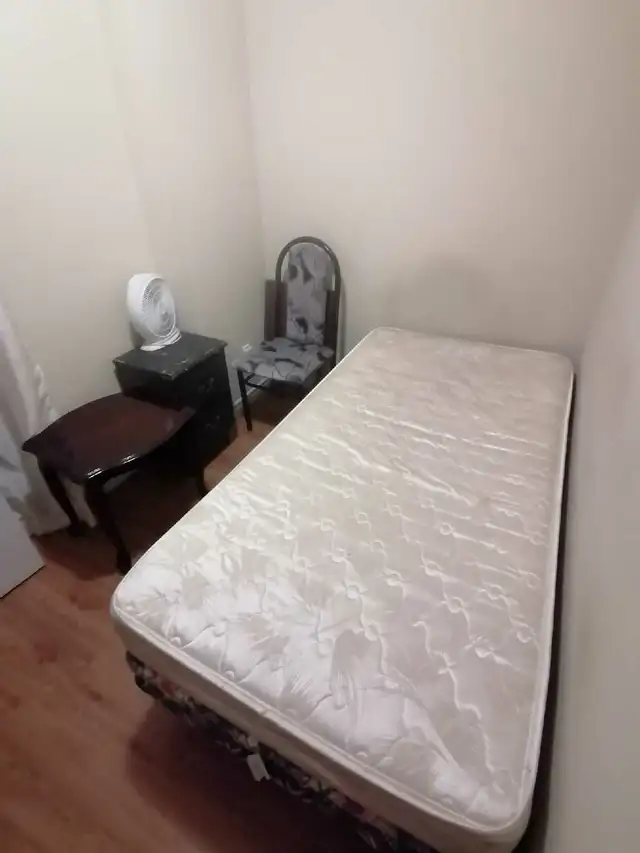 Furnished room for rent - $750 starting in May1