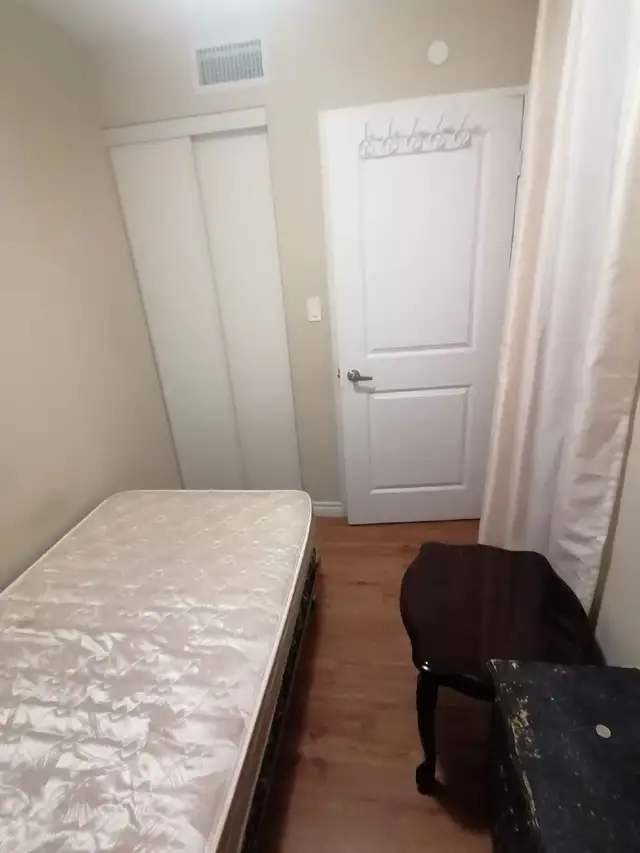 Furnished room for rent - $750 starting in May1 - Photo 2