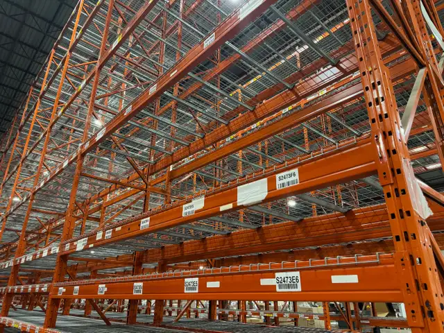 Used  wire mesh decking for box beams or step beams 42' x 46'. - Photo 2