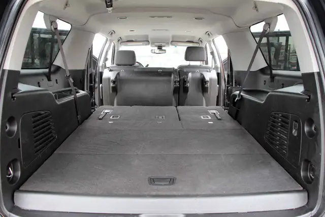 2016 Chevrolet Suburban LS 4x4 1-Owner Certified 2 Year W - Photo 13