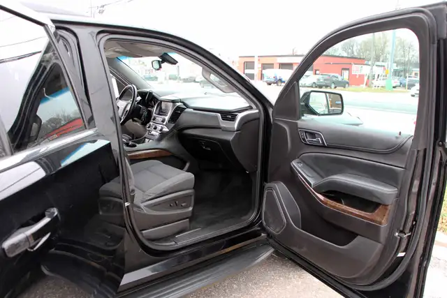 2016 Chevrolet Suburban LS 4x4 1-Owner Certified 2 Year W - Photo 22