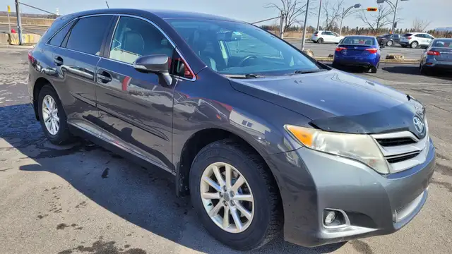2013 Toyota Venza LE - Photo 4