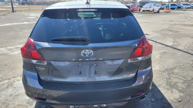 2013 Toyota Venza LE - Photo 7