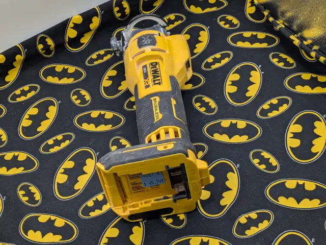 Dewalt DCE555 Cut-Out Tool (#19027) - Photo 4