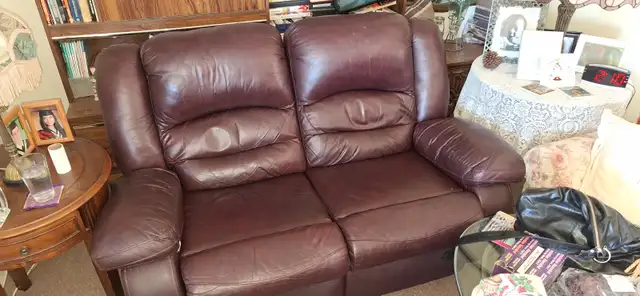 APARTMENT MOVING SALE GRANDBAY WESTFIELD NB