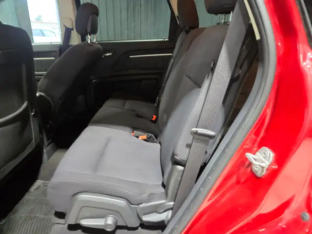 2010 DODGE JOURNEY SXT - FINANCEMENT FACILE ET 100% APP - Photo 9