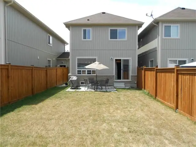 Beautiful Brookfield Home for Rent - Available June 1st, 2026 - Photo 3