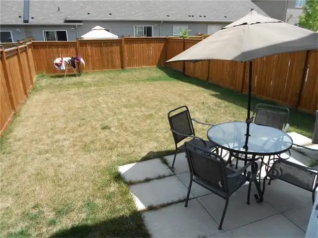 Beautiful Brookfield Home for Rent - Available June 1st, 2026 - Photo 4