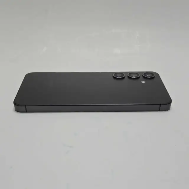 Samsung Galaxy S24 – 128GB – Excellent Condition - Photo 4