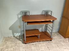 bureau d’ordinateur, couleur bretzel, d’agence à tous les décors