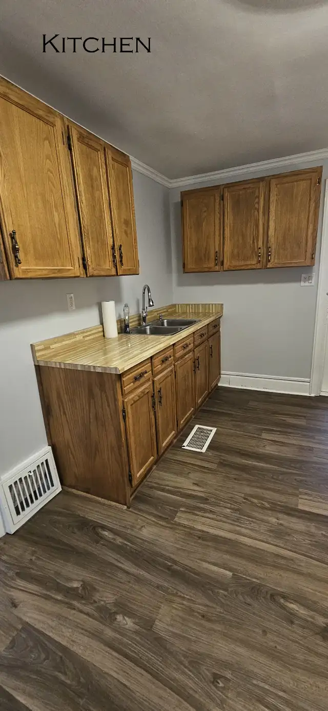 House For Rent - Bowmanville - Photo 9