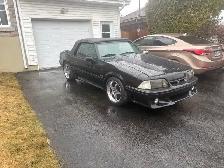 Ford Mustang GT convertible 1993