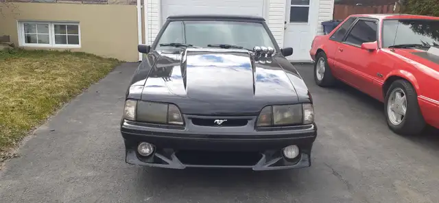 Ford Mustang GT convertible 1993 - Photo 4