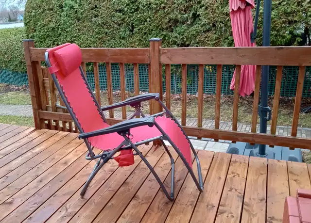 CHAISE de JARDIN, gravité zéro, rouge