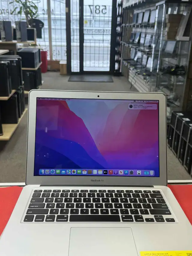 APPLE MACBOOK AIR (2017) À VENDRE