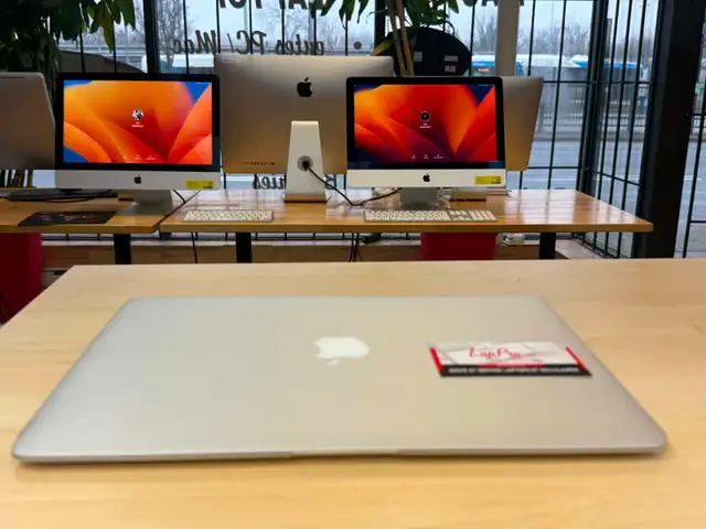APPLE MACBOOK AIR (2017) À VENDRE - Photo 2