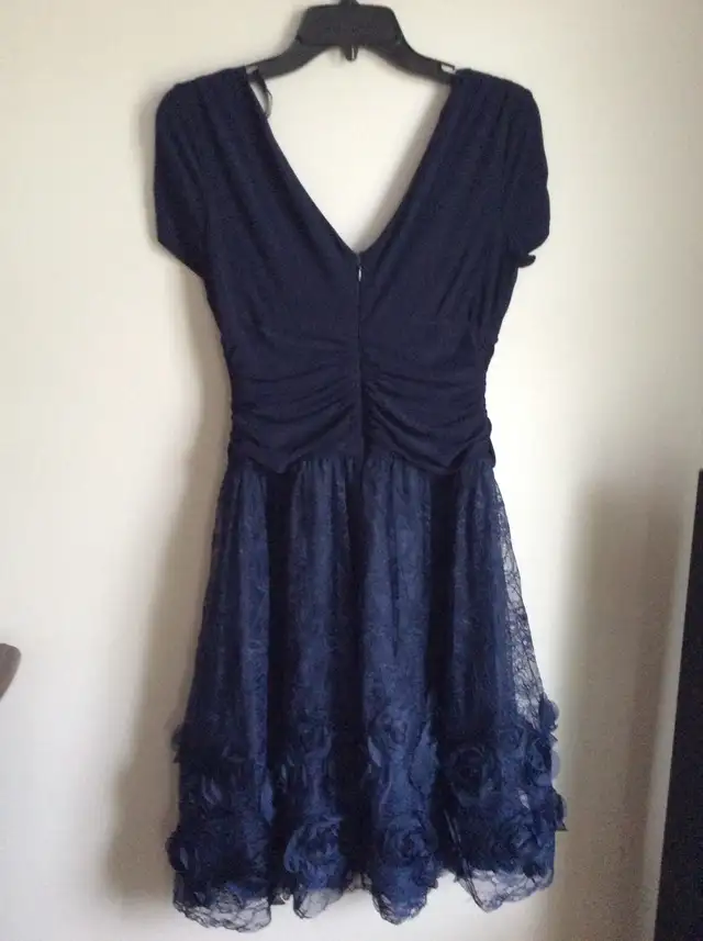 Très belle robe de toilette originale