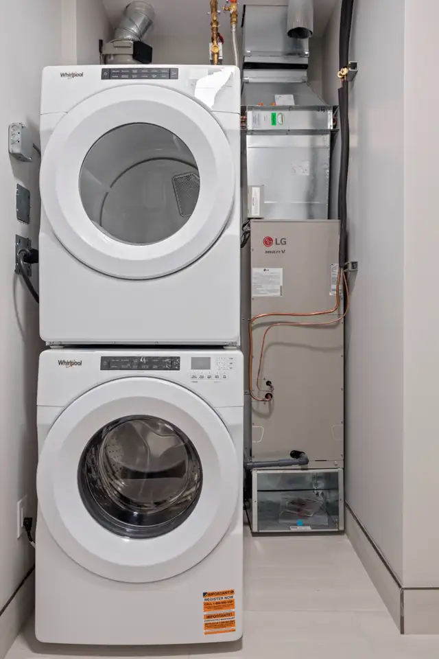 2 Bed / 2 Bath Units for Rent, 20 Minutes from London ON! - Photo 8