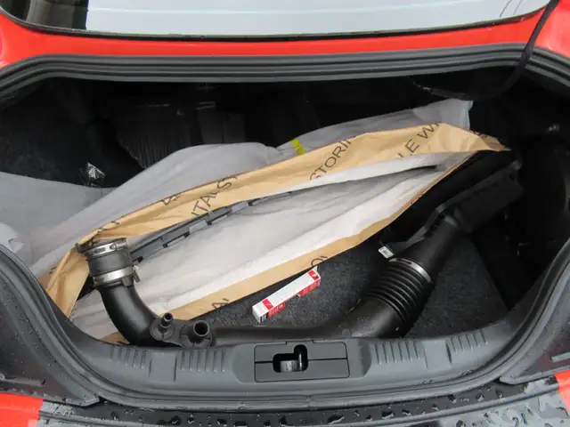 2015 Ford Mustang Ecoboost Premium | Heated and Cooled Leather | - Photo 14