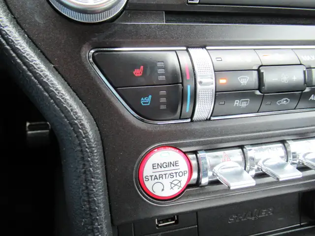 2015 Ford Mustang Ecoboost Premium | Heated and Cooled Leather | - Photo 25