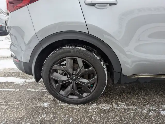 2021 Kia Sportage EX S WITH A PANARAMIC SUNROOF! - Photo 5