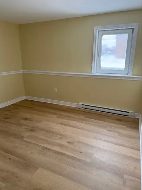 SYDNEY - TWO BEDROOM APARTMENTS - Photo 3