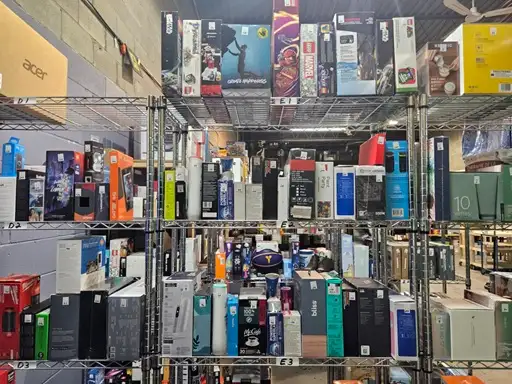 BRAND NEW MERCHANDISE ONLINE AUCTIONS LEGO ELECTRONICS - Photo 8