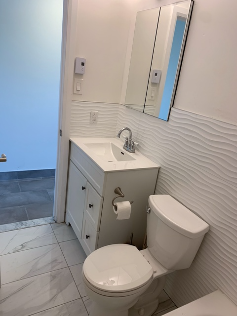 Grand 2 1/2 Rénové Metro Jean-Talon - Photo 2