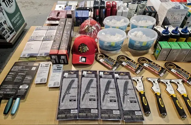 LEGO-HOUSHOLD ITEMS-TOOLS ONLINE AUCTION BRAND NEW MERCHANDISE - Photo 8