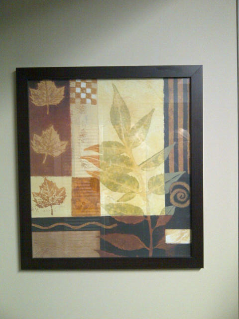 BEAU CADRE VITRÉ MODERNE MONTRANT FEUILLAGE 20'LARx22'HAU $20.00