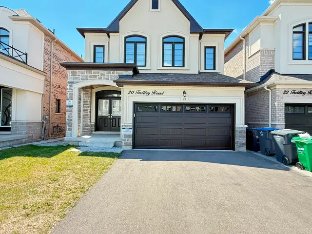 Modern carriage style garage doors – A classic look - Photo 6