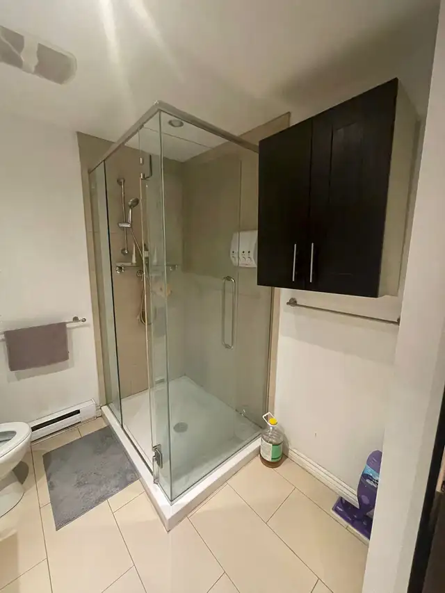 Beau studio a louer pour le mois de juin - Photo 9