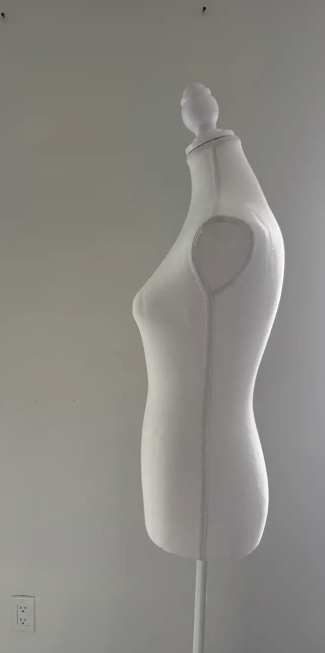 For Rent! Mannequin - Brides Day of Dress hanger - Photo 6