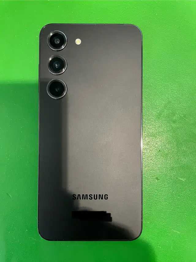 Samsung Galaxy S23, 128GB, Unlocked.. - Photo 2