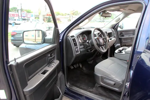 2015 Ram 1500 4x4 HEMI Crew Cab Certified 2 Year W - Photo 14