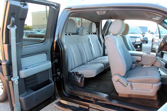 2013 Ford F-150 XLT 4X4 8-FT Bed 5.0L Certified 2 Year Warranty - Photo 12