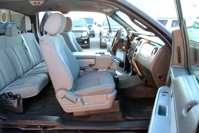 2013 Ford F-150 XLT 4X4 8-FT Bed 5.0L Certified 2 Year Warranty - Photo 16