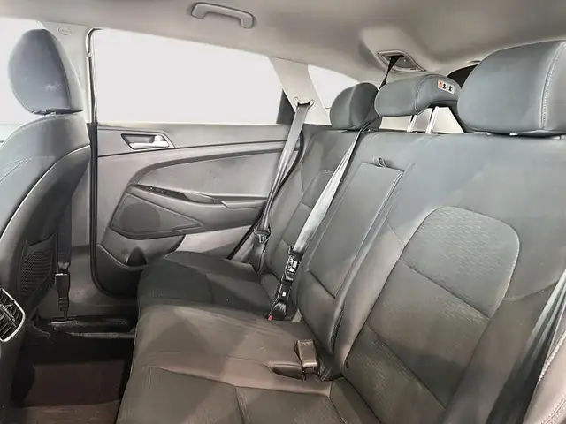 2019 Hyundai Tucson AWD 2.0L Preferred - Photo 4