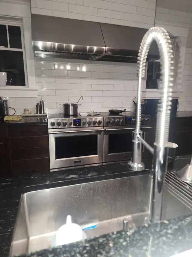 Construction Labourer - Photo 3